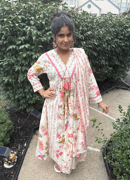 “Pankhuri” Suit